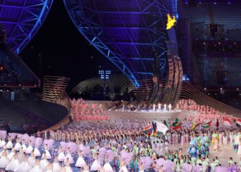 PEMBUKAAN Sukan Asia Hangzhou berlangsung meriah dengan pertunjukkan memukau yang disediakan China selaku tuan rumah pada edisi ke-19.