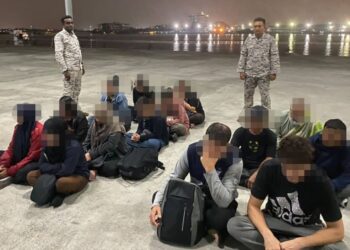 MARITIM Malaysia tidak akan berkompromi dengan mana-mana pihak yang cuba menceroboh atau membawa masuk PATI melalui perairan negara. - GAMBAR MARITIM MALAYSIA
