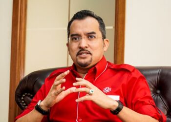 ASYRAF WAJDI DUSUKI