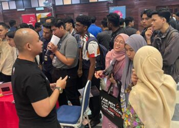 DASAR pekerja tempatan mampu melahirkan tenaga kerja berkemahiran secara berterusan. - GAMBAR HIASAN