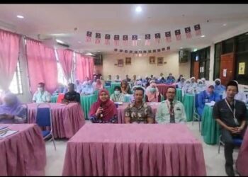 KAMARUL Azman Khamis program ihya Ramadan di Hospital Kuala Nerang.- UTUSAN