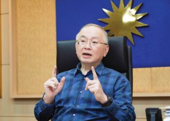 WEE KA SIONG