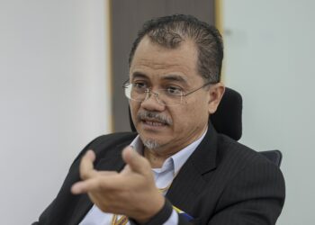 AIMI ZULHAZMI ABDUL RASHID