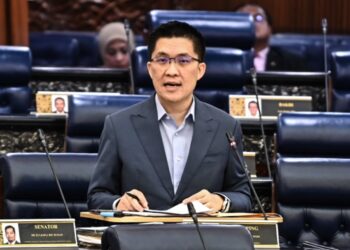 WONG Kah Woh -  FOTO/JABATAN PENERANGAN MALAYSIA