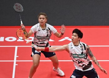 TANG Jie-Ee Wei membawa pulang hadiah wang tunai sebanyak AS$39,500 (RM157,215), pingat emas dan trofi kejohanan.