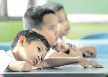 SERAMAI 57,910 daripada 2.12 juta murid yang menjalani saringan di seluruh negara dikenal pasti sebagai pembawa talasemia. - GAMBAR HIASAN