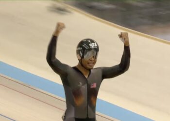 MUHAMMAD Shah Firdaus meraih emas menerusi acara akhir keirin lelaki pada Piala Negara-negara di Konya, Turkiye, hari ini. - IHSAN FOTO FB UCI