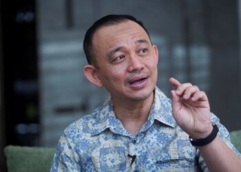 MASZLEE MALIK