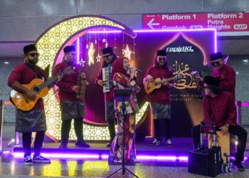 JIKA lagu raya tidak mampu menyampaikan makna ini, maka ia hanyalah sekadar hiburan kosong.