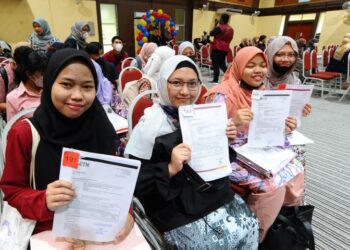 GAMBAR HIASAN