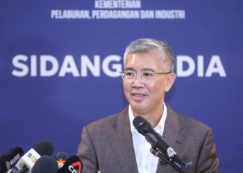 TENGKU ZAFRUL TENGKU ABDUL AZIZ