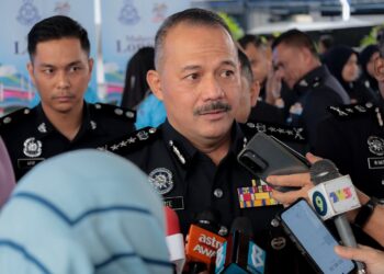 KETUA Polis Pulau Pinang, Datuk Azizee Ismail
