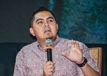 MUHAMAD AKMAL SALEH