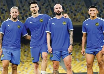 TUJUH pemain warisan Harimau Malaya kekal digantung termasuk dari kiri, Holgado, Irazabal, Figueiredo dan Machuca.