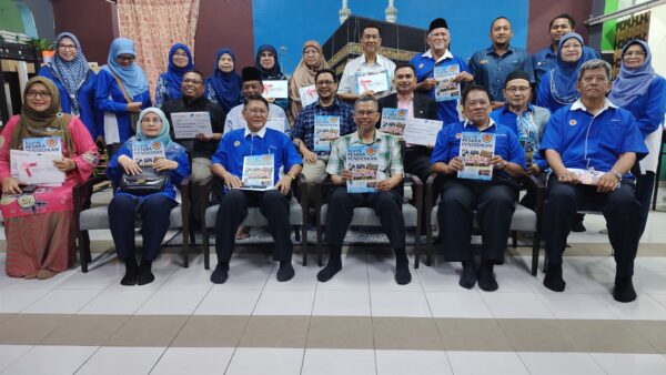 Sekolah ribut