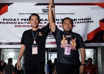 MOHD. Naim Kurniawan Moktar (Kanan) dan Mohd. Ismail Ayob berjaya memenangi kerusi Parlimen Kinabatangan dan Dewan Undangan Negeri (DUN) Lamag dalam Pilihan Raya Kecil (PRK) kali ini. - FACEBOOK NAIM MOKTAR