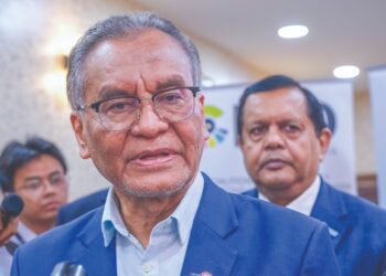 DZULKEFLY AHMAD