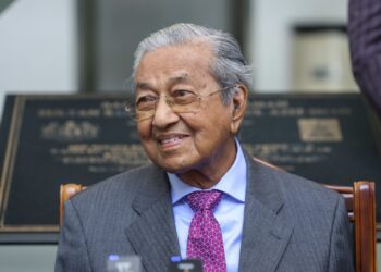 DR. MAHATHIR MOHAMAD
