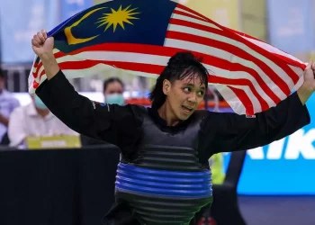 UMMI Mashitah ketika meraih pingat emas di Sukan SEA Thailand 2025.