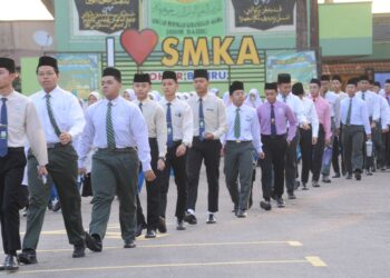 PELAKSANAAN peraturan had umur minimum 16 tahun bagi pemilikan akaun media sosial bergantung kepada tahap kesediaan pelbagai pihak.