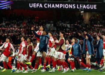 Mikel Arteta menuntut kejayaan menyingkirkan Atletico Madrid dalam saingan Liga Juara-Juara diteruskan apabila menentang West Ham United malam ini. - AFP