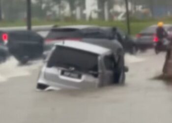 Meru banjir kilat