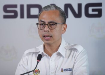 FAHMI FADZIL