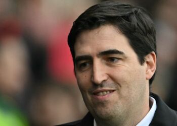 Andoni Iraola disebut-sebut sebagai calon utama menggantikan Arne Slot selepas membawa Bournemouth layak ke pentas Eropah buat kali pertama dalam sejarah. - AFP