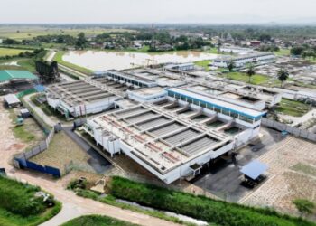 PULAU Pinang dijangka meneruskan semua projek bekalan air strategik di bawah Pelan Kontingensi Air 2030 meskipun terpaksa berdepan cabaran peningkatan kos pembinaan serta operasi akibat ketidaktentuan ekonomi global.-GAMBAR/PBAPP