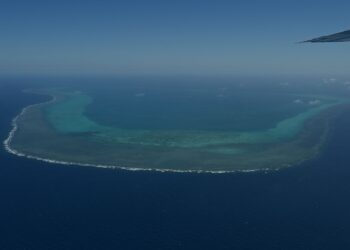 PEMANDANGAN udara Beting Scarborough di kawasan pertikaian Laut China Selatan.- AFP