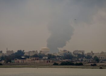IRAN melancarkan serangan semula ke atas Bahrain. - AFP