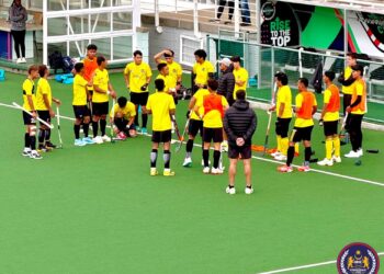 PEMAIN-Pemain hoki kebangsaan membuat persiapan terakhir sebelum membuka tirai saingan Piala Negara-Negara.-IHSAN MHC