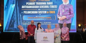 NANCY Shukri merasmikan Pejabat TAGS dan melancarkan Sistem e-TAGS di Dewan Srivijaya, Menara Aras Raya, Kuala Lumpur. UTUSAN/M. FIRDAUS M. JOHARI