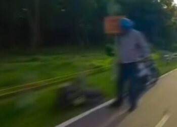 Penunggang motosikal ditetak