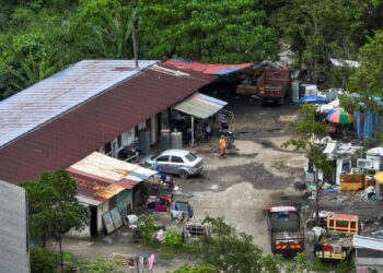 Sebuah lagi perkampungan haram etnik Rohingya didirikan di kawasan terpencil Sungai Tekali, Hulu Langat berhampiran dengan penempatan haram Rohingya yang tular baru-baru ini. – Utusan/SHIDDIEQIIN ZON