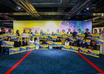 BARISAN pemenang Pertandingan Seni MR D.I.Y. 2026 yang bertemakan Strength & Resilience.