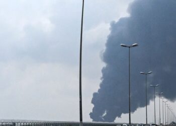GAMBAR fail serangan dron Iran di Kuwait. - AFP