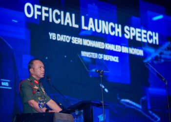 PANGLIMA Angkatan Tentera, Jeneral Tan Sri Malek Razak Sulaiman ketika Majlis Pelancaran Rasmi Pameran Maritim dan Aeroangkasa Antarabangsa Langkawi 2027 (LIMA’27) di MITEC. UTUSAN/SADDAM YUSOFF