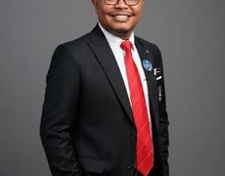 Setiausaha Agung Kesatuan Pembantu Tadbir (Pendidikan) Semenanjung Malaysia, Mohd. Ridzuan Kamarulbahrain