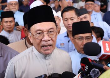 ANWAR Ibrahim.