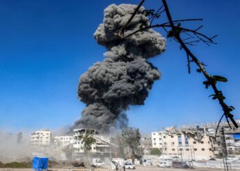 ISRAEL melancarkan serangan walaupun terdapat gencatan senjata di Gaza sejak Oktober tahun lalu. - AFP