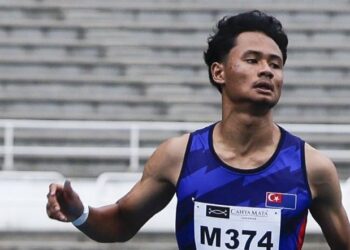 Danish Iftikhar Muhammad Roslee berada di kedudukan terbaik untuk mempertahankan pingat emas acara 100 meter.