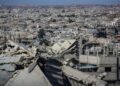 TENTERA Israel telah memusnahkan hampir keseluruhan Gaza. - AFP