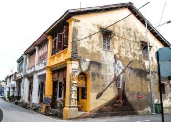 MBPP akan melantik syarikat kawalan perosak dan perunding bagi menjalankan pemeriksaan menyeluruh terhadap bangunan termasuk premis warisan di sekitar George Town, Pulau Pinang bagi mengelak kejadian runtuhan akibat kerosakan struktur yang tidak dapat dikesan dari luar berulang.-GAMBAR HIASAN