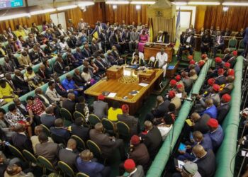 PARLIMEN Uganda meluluskan usul hantar askar ke Gaza. - AFP