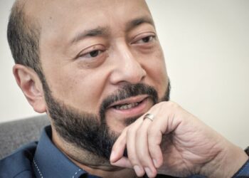 MUKHRIZ MAHATHIR