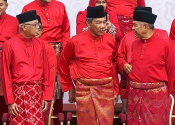 Usul tiada pertandingan untuk jawatan Presiden dan Timbalan Presiden pada pemilihan akan datang  didakwa dibuat tidak mengikut tatacara yang betul. – UTUSAN/AMIR KHALID