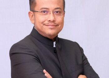 AHMAD SAMSURI MOKHTAR