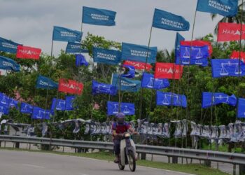 Beberapa pegawai pegawai kanan kerajaan dan penyanyi antara yang disebut-sebut bakal bertanding dalam PRU15.
